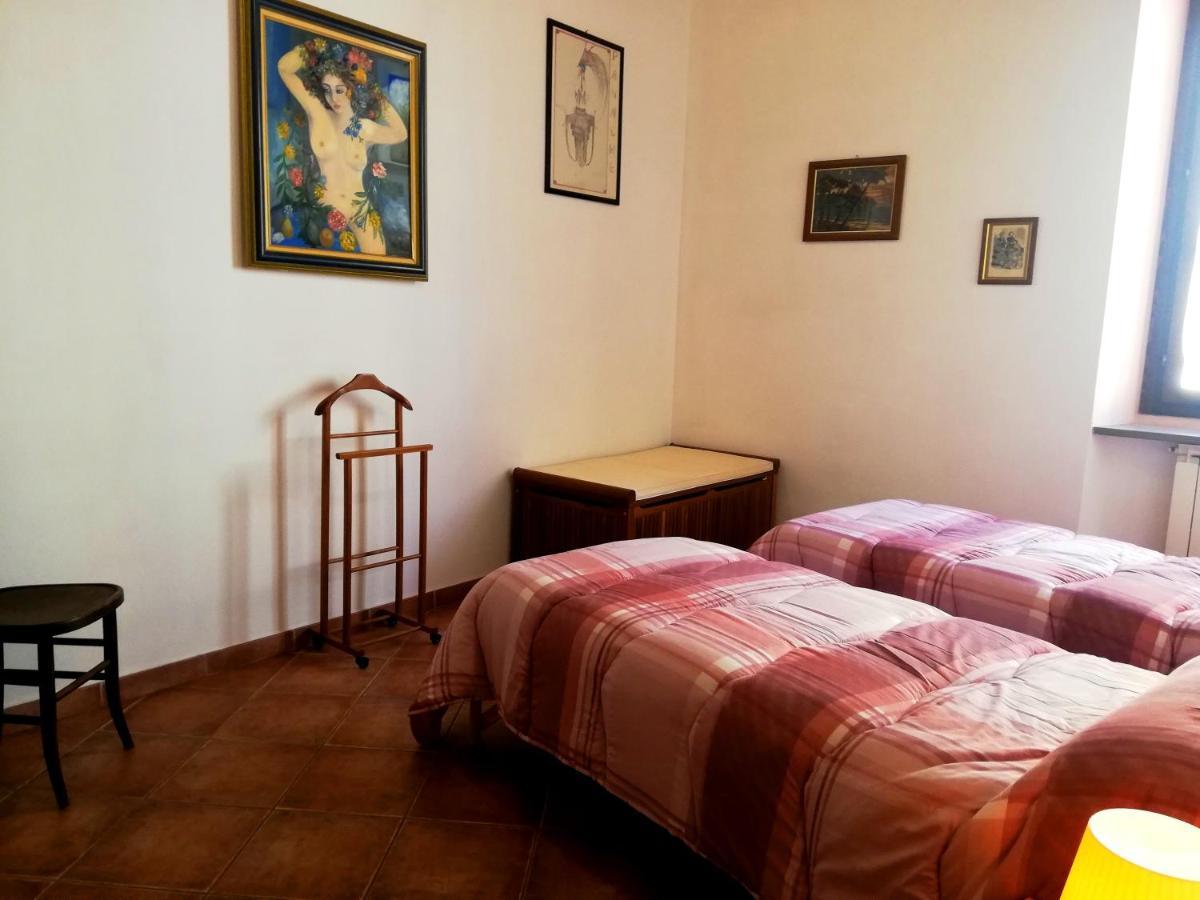 La Casa Di Giosue Livorno Exterior foto