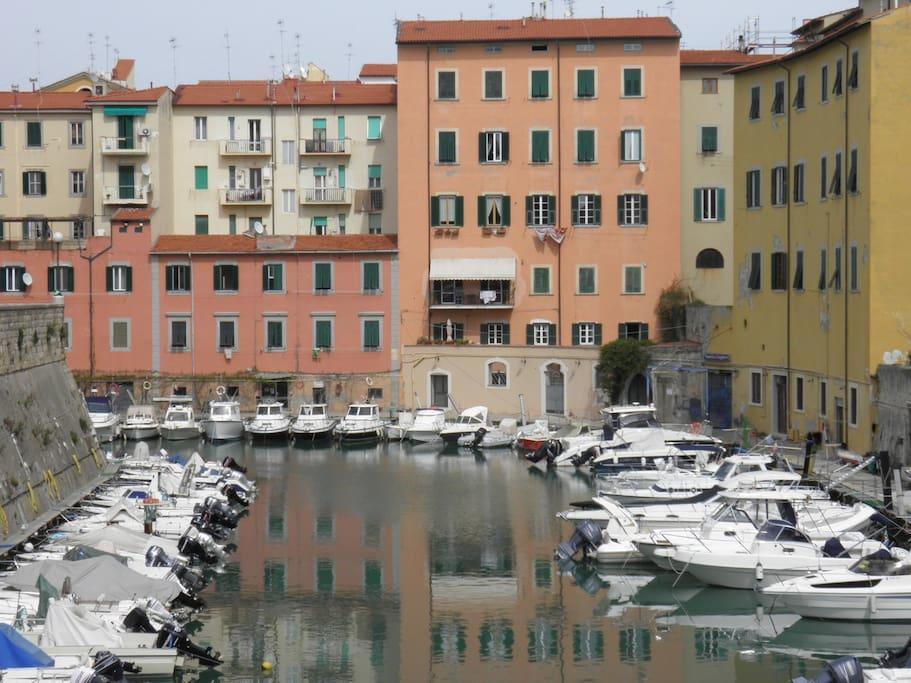 La Casa Di Giosue Livorno Exterior foto