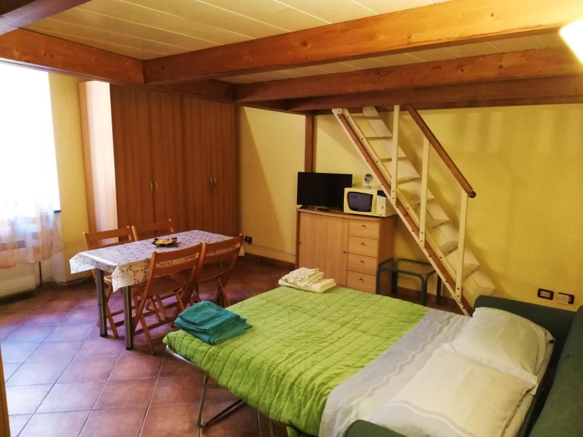 La Casa Di Giosue Livorno Exterior foto